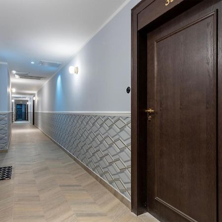 Apartament Palacowy Polonia Z Miejscem Parkingowym Λοτζ Εξωτερικό φωτογραφία