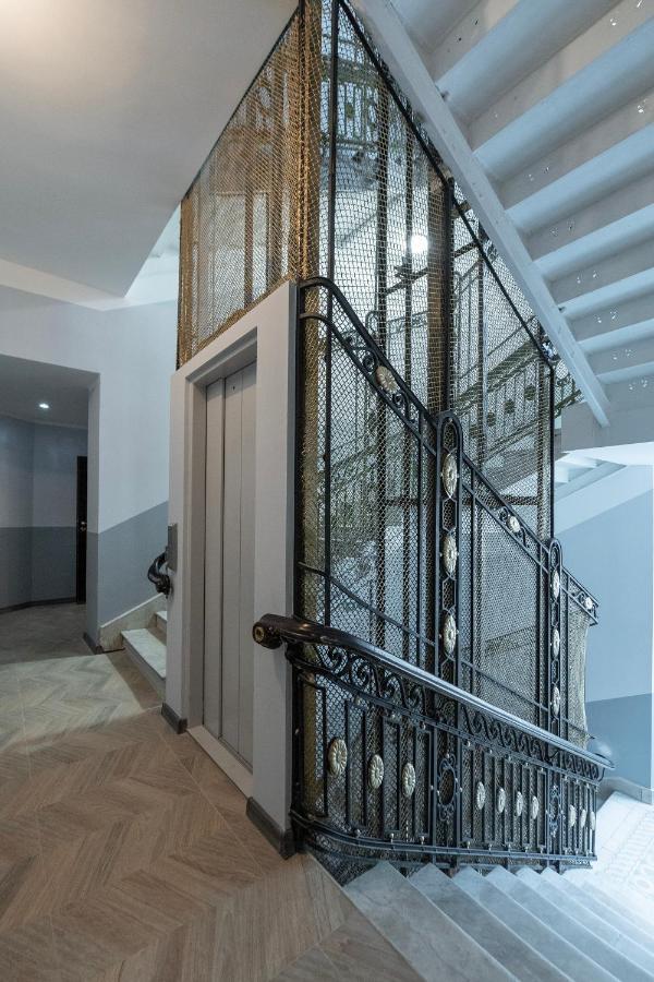 Apartament Palacowy Polonia Z Miejscem Parkingowym Λοτζ Εξωτερικό φωτογραφία